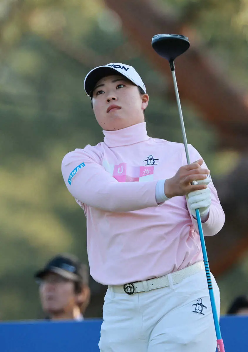 【画像・写真】竹田麗央が女子ジュニアの「ガールゴルフ」イベントに飛び入り参加　将来のプロの卵にアドバイス