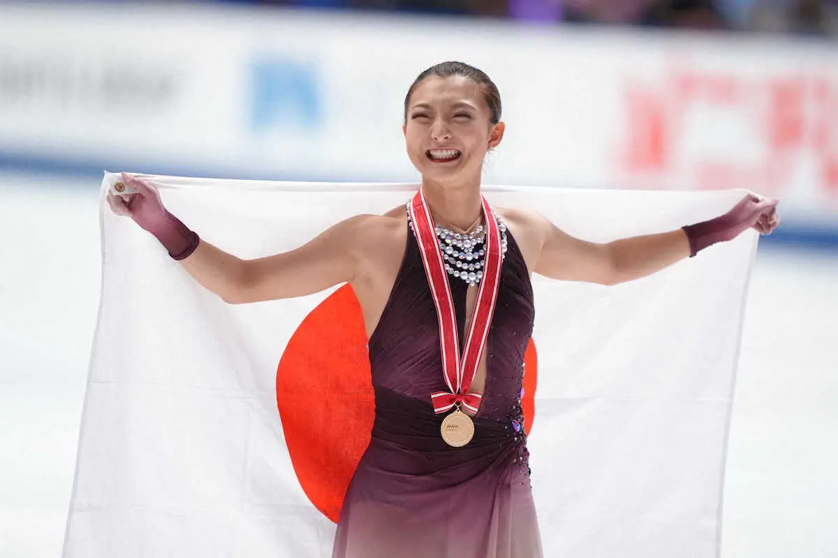 【画像・写真】＜フィギュアNHK杯最終日＞女子フリー、優勝し笑顔の坂本花織（撮影・小海途　良幹）