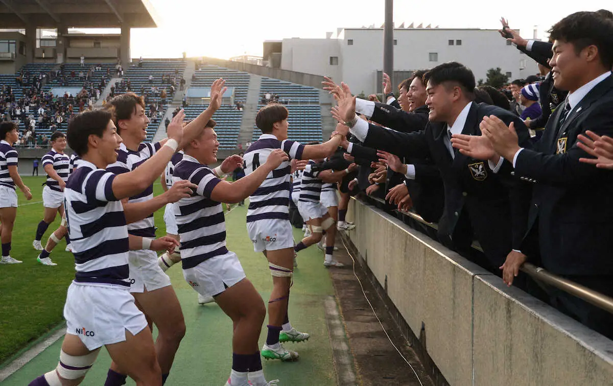 【画像・写真】【関東大学ラグビー】明大が5季ぶり優勝に王手！伝統の強力FW陣で帝京大撃破「懸ける思い大きかった」