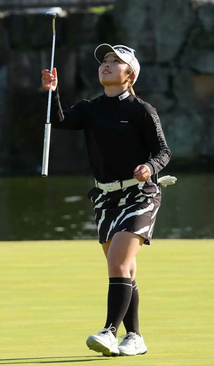 【画像・写真】【女子ゴルフ】佐久間朱莉、年間女王決定は次戦に持ち越し「逆に決まらなくて良かった」