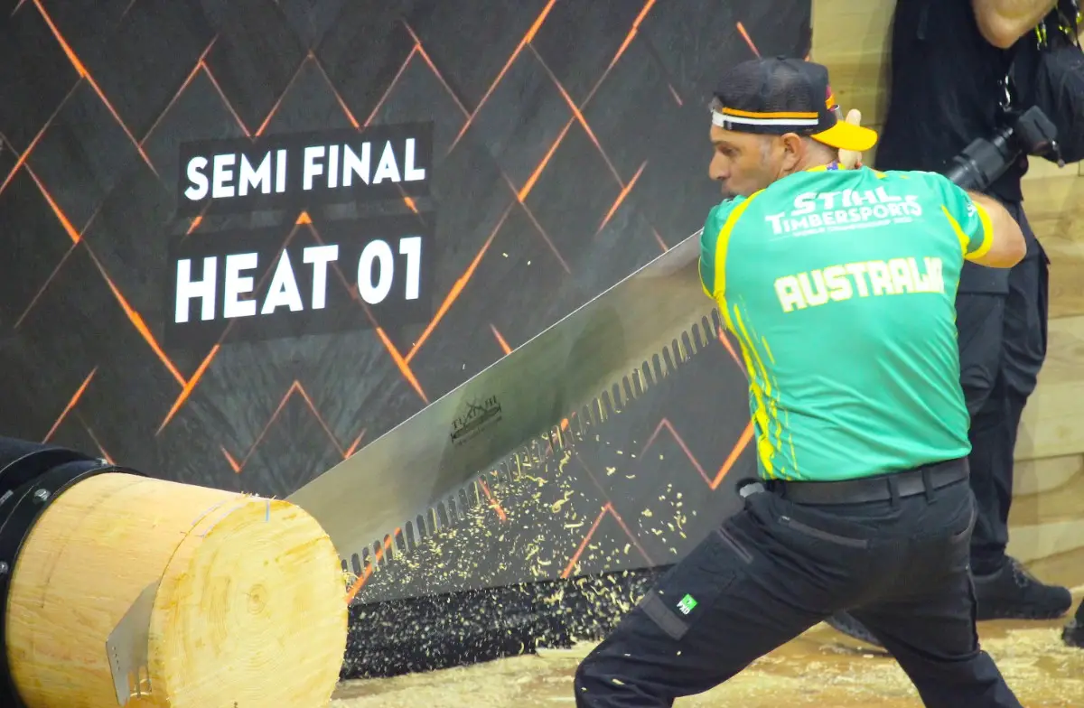 【画像・写真】ティンバースポーツ“歴代王者”に宿る職人芸の美学　木片舞う壮観さと勝つ技術　日本はライブ体験で必ずハマる