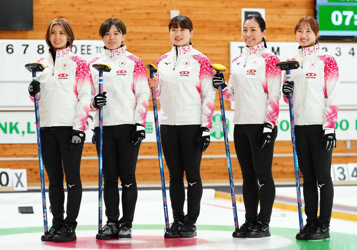 【画像・写真】カーリング女子の歴史継続を！フォルティウス・吉村　金髪で切符獲り！来月五輪最終予選