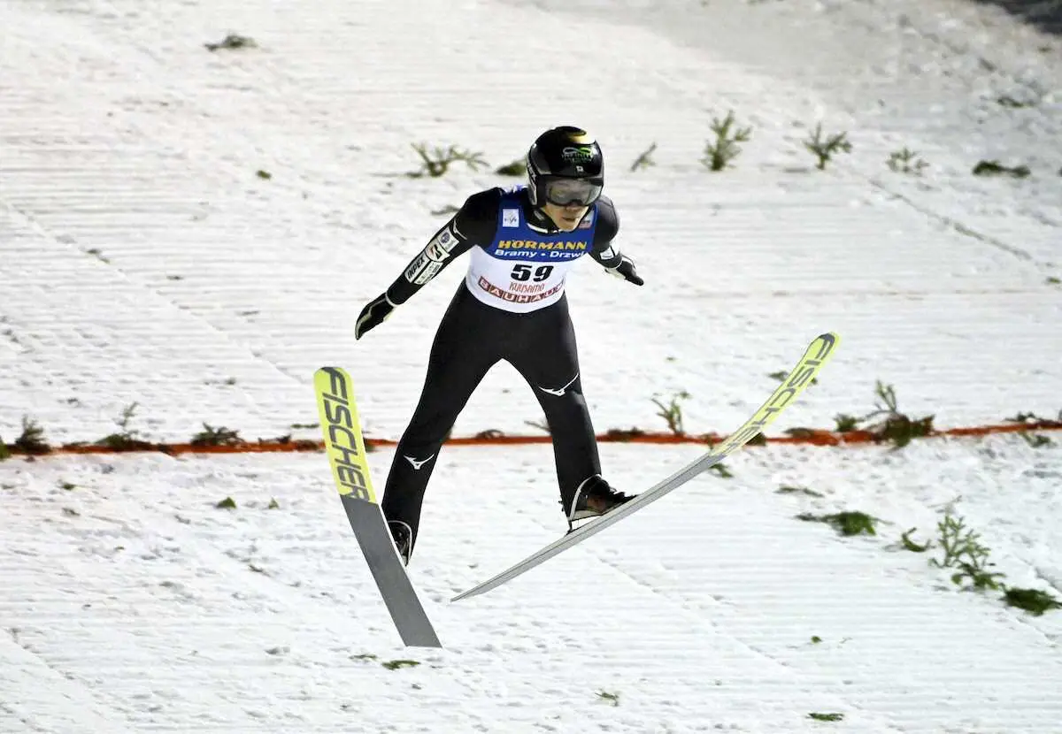 【画像・写真】【ジャンプW杯】二階堂蓮、2位で初の表彰台！前戦の悔しさ晴らし「いえーい！」