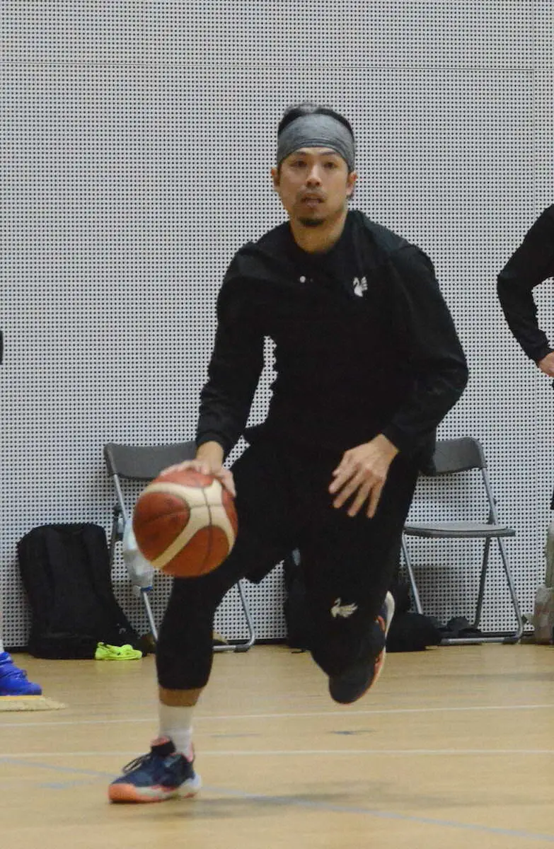 【画像・写真】アルビBB・長谷川　コート内外で存在を示すベテランは意外にも“料理男子”