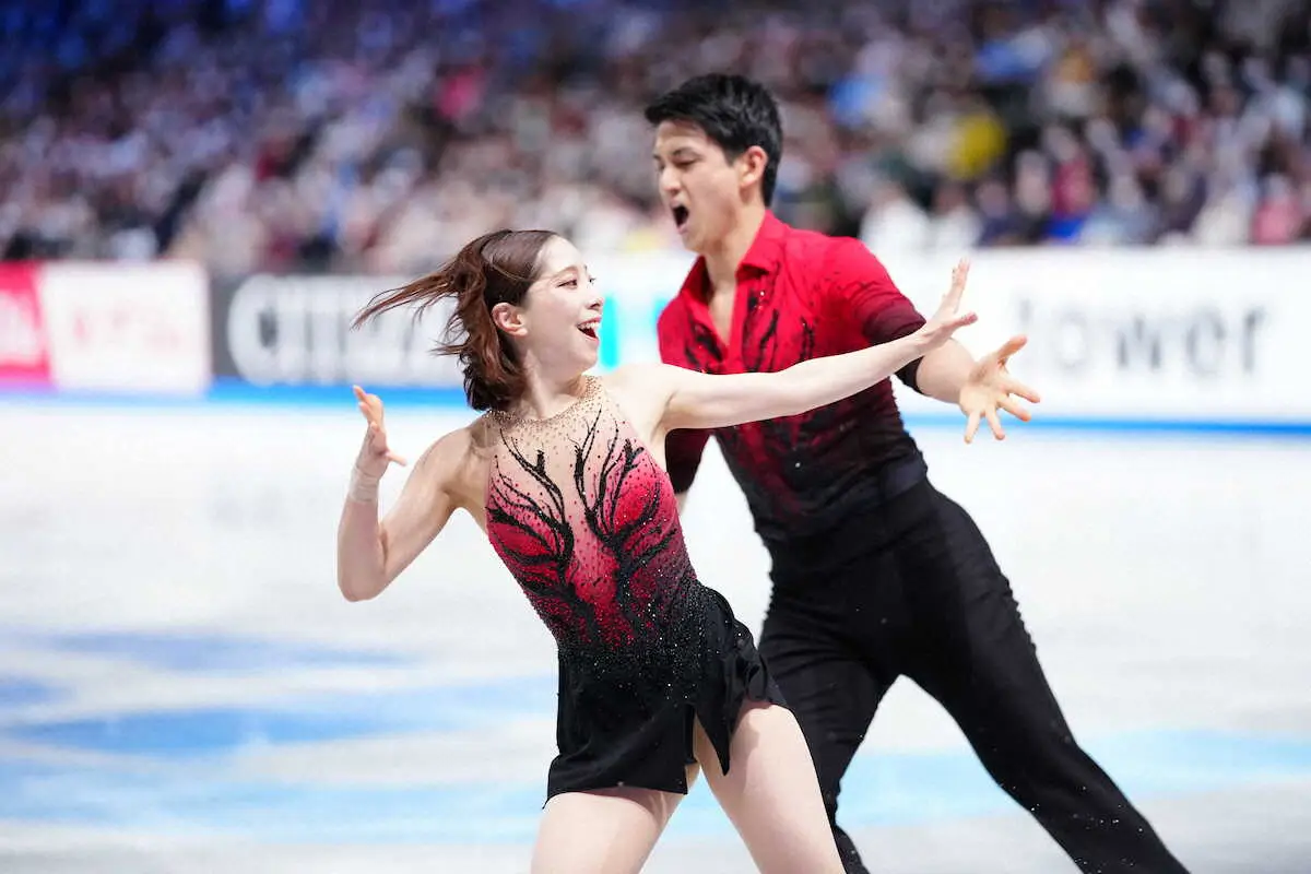 【画像・写真】【フィギュア】“りくりゅう”貫禄の首位　3季ぶり奪冠へ好発進