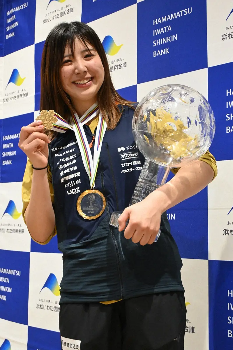 【画像・写真】【スノボ】三木つばきがW杯今季初優勝　ミラノ・コルティナ五輪へ弾み