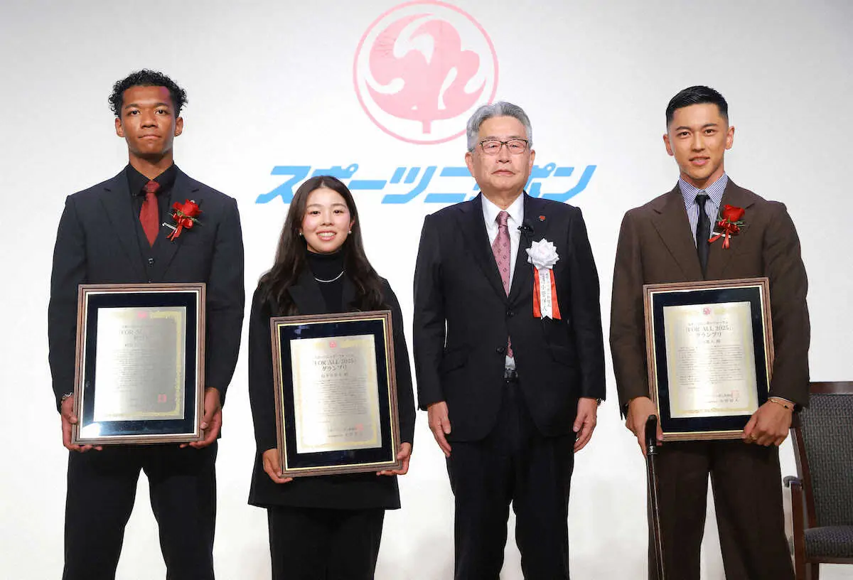 【画像・写真】【スポニチフォーラム】グランプリの山下美夢有　今年の漢字は「感」　「この気持ちを忘れず…」