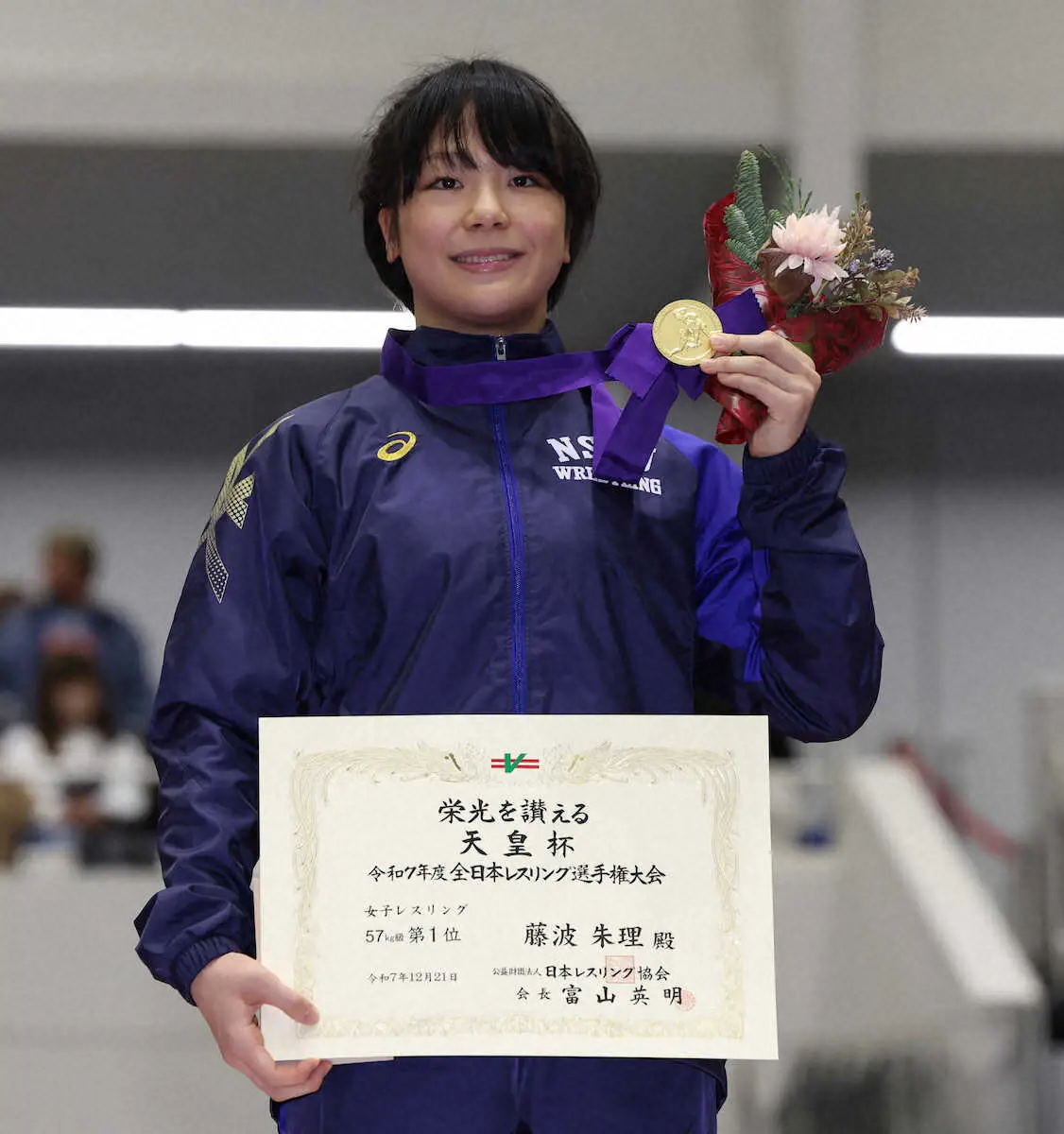 【画像・写真】＜全日本レスリング選手権大会＞女子57キロ級で優勝し、笑顔の藤波朱理（撮影・須田　麻祐子）