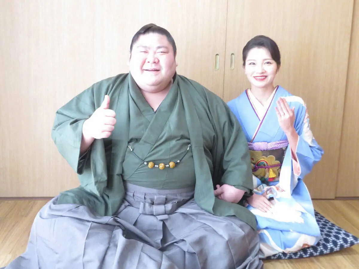 【画像・写真】十両・剣翔が現役CAと婚約　交際3年愛実らせ昨年8月にプロポーズ　11日に婚姻届提出