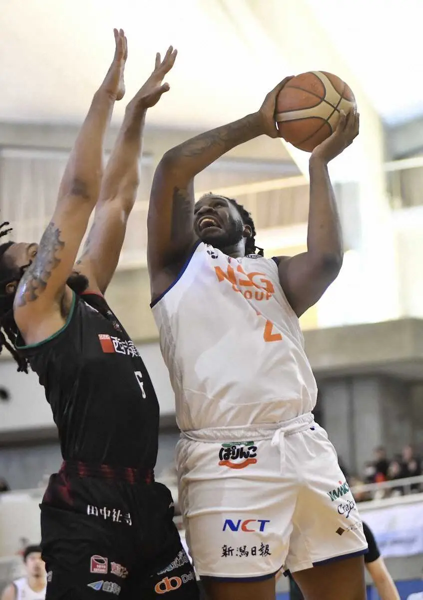 【画像・写真】今季最多の26得点をマークしたマック（アルビBB提供）