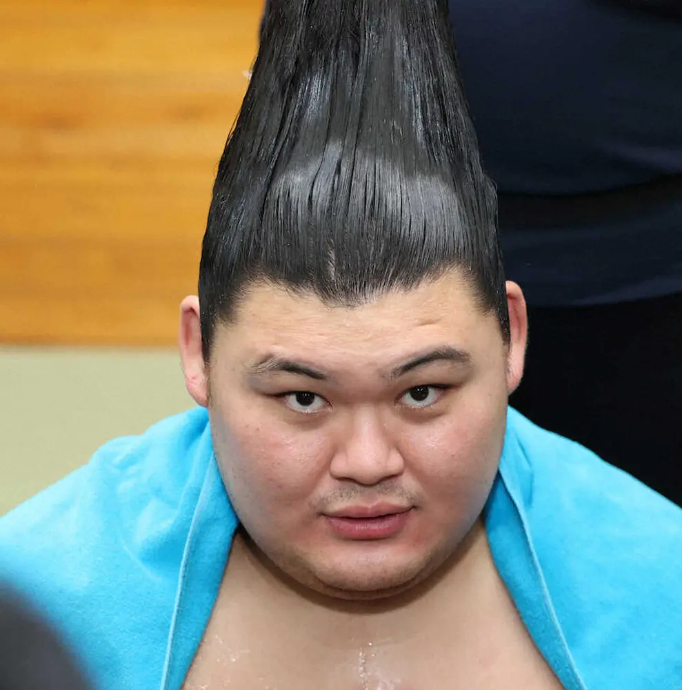 【画像・写真】大の里が連敗を3で止める　取組前から伊勢ケ浜親方は「今できることを最大限に出してほしい」