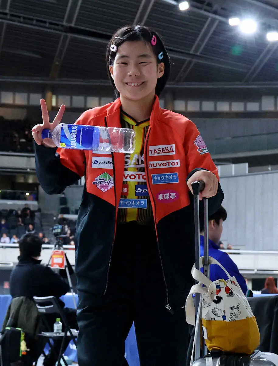 【画像・写真】＜全日本卓球選手権大会　3日目＞32強を決め、ポーズを決める松島美（撮影・五島　佑一郎）