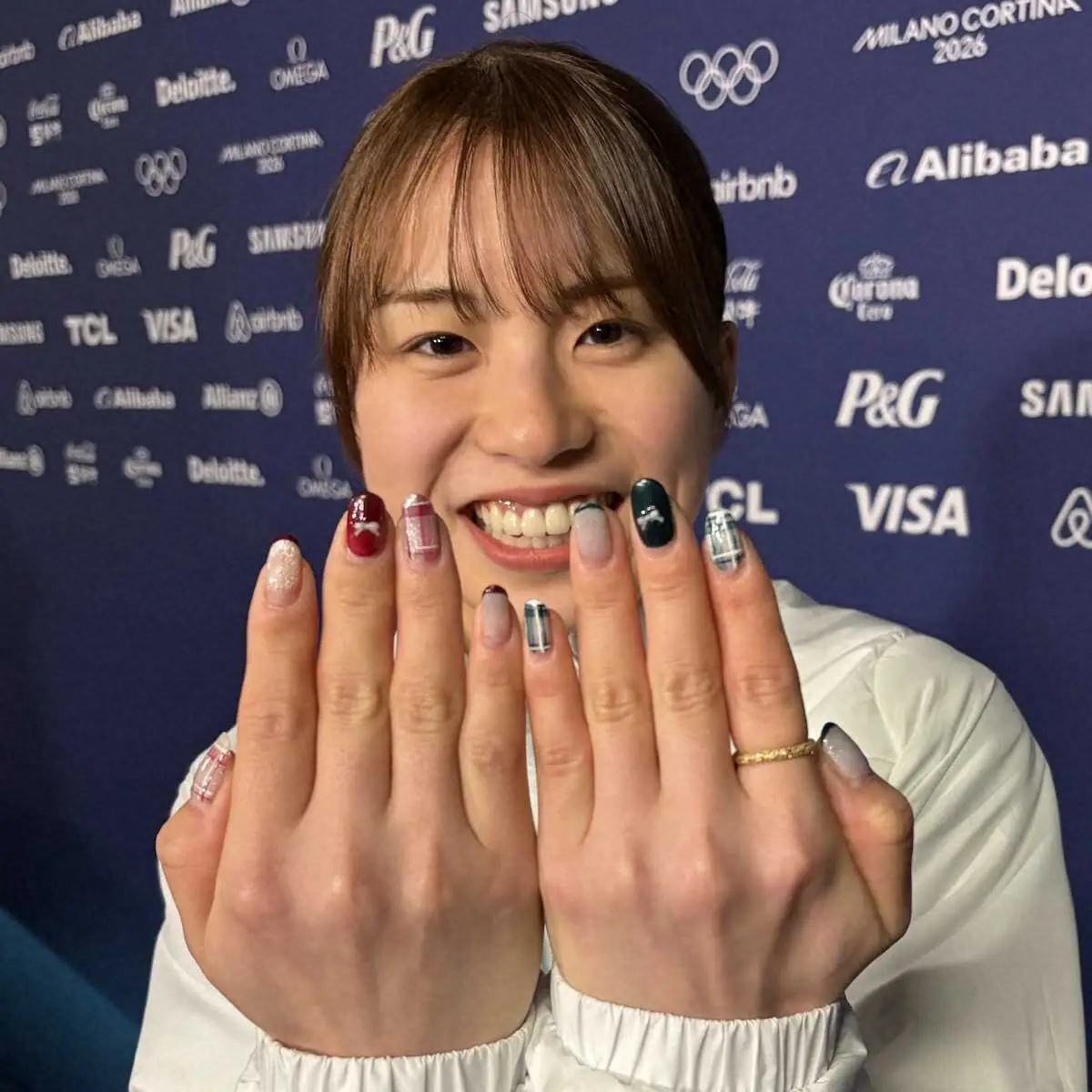 【画像・写真】【ショートトラック】長森遥南は勝負ネイルで出陣　リンク外では「坂本花織さんに会いたい」