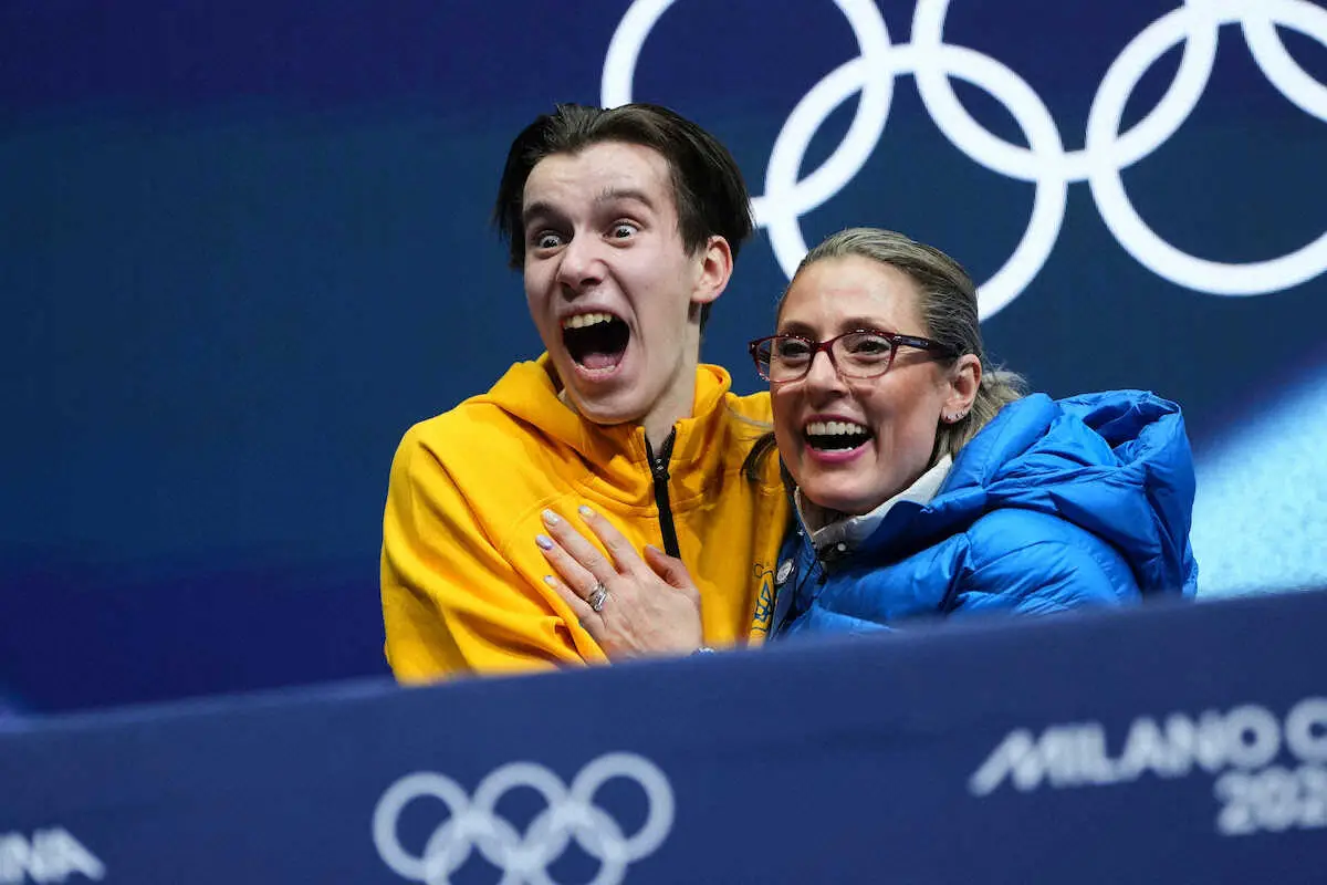 【画像・写真】フィギュア解説者も「おめでとう」　ウクライナ選手が自己ベスト更新　前線で戦う父との絆を表現