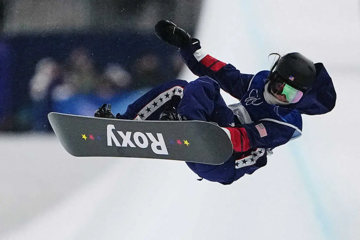 【画像・写真】＜女子ハーフパイプ＞クロイ・キムの決勝の演技（AP）