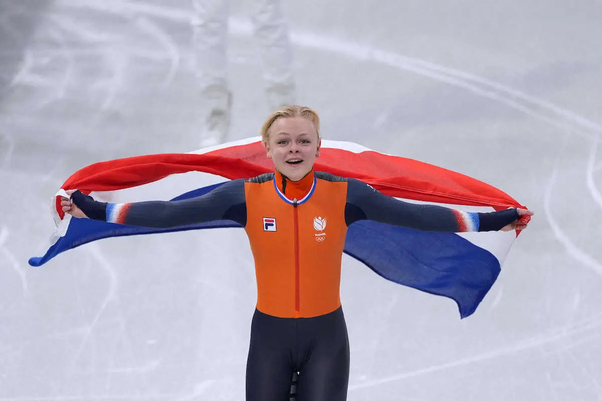 【画像・写真】【ショートトラック】オランダ選手が準決勝で世界新を樹立　決勝も独走V　女子500m