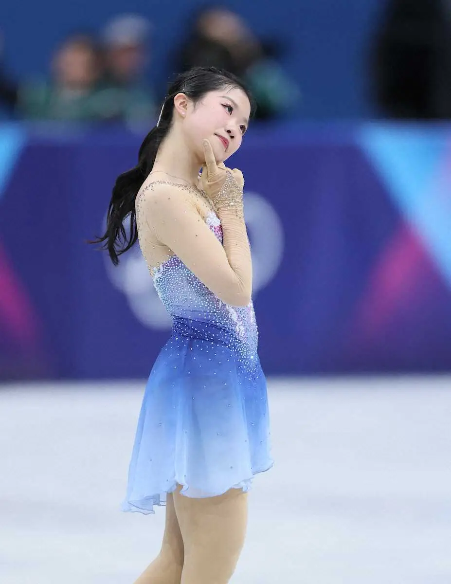 フィギュアスケート 中井亜美 島田麻央 直筆サイン 色紙 2枚セット 記事全文】銅の中井亜美 年齢制限で出場阻まれたライバル・島田麻央へ