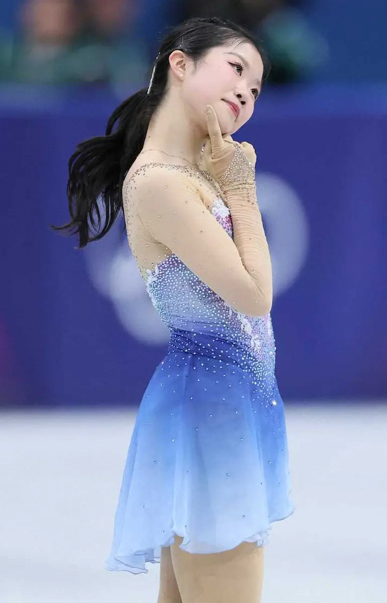 中井亜美 直筆サイン入り 生写真 L判 フィギュアスケート女子 記事全文】【フィギュア】中井亜美、快挙の銅！日本フィギュア最年少
