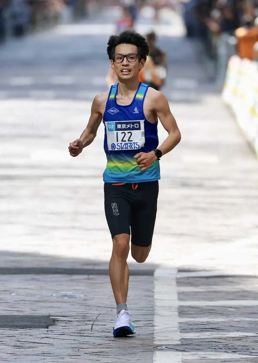 【画像・写真】【東京マラソン】橋本龍一は26.5キロで海外勢につかまる　先頭は30キロを1時間28分2秒で通過