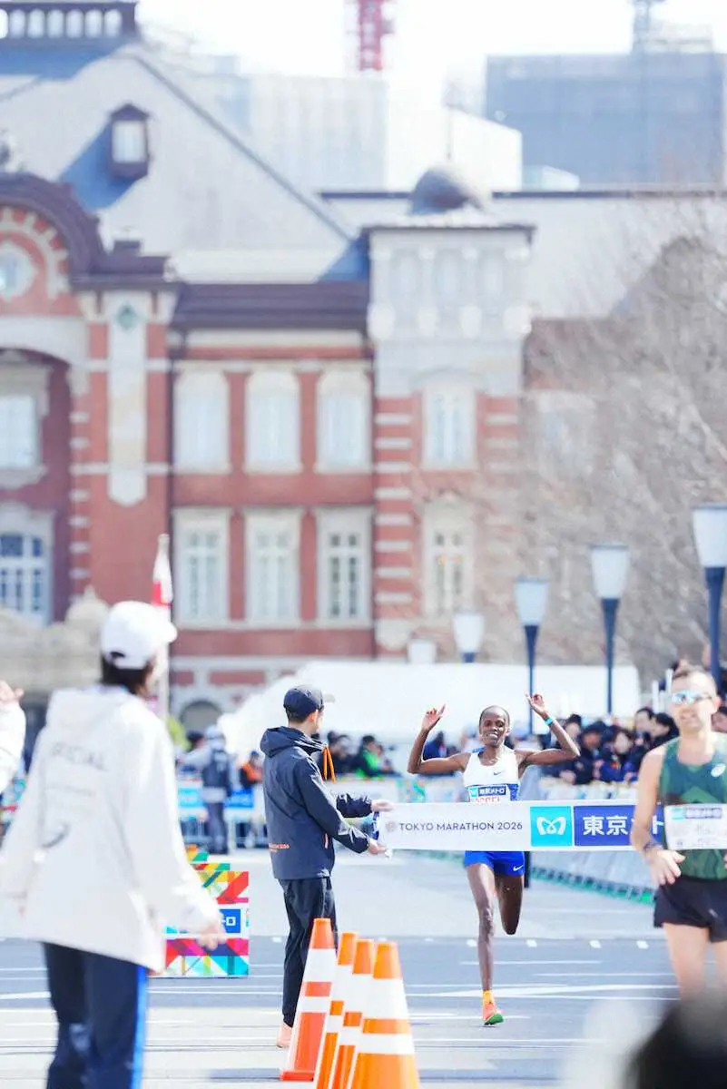 【画像・写真】【東京マラソン・女子上位成績】B・コスゲイが国内最高記録で4年ぶりV、日本人トップは10位・細田あい