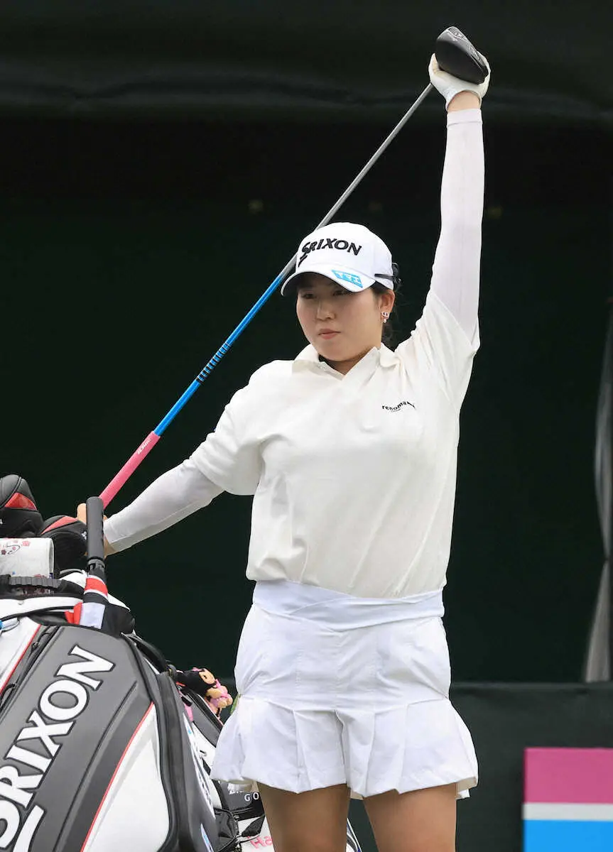 【画像・写真】＜ダイキン・オーキッド・レディース　1日目＞1番、ティーグラウンドの藤本（撮影・西川祐介）