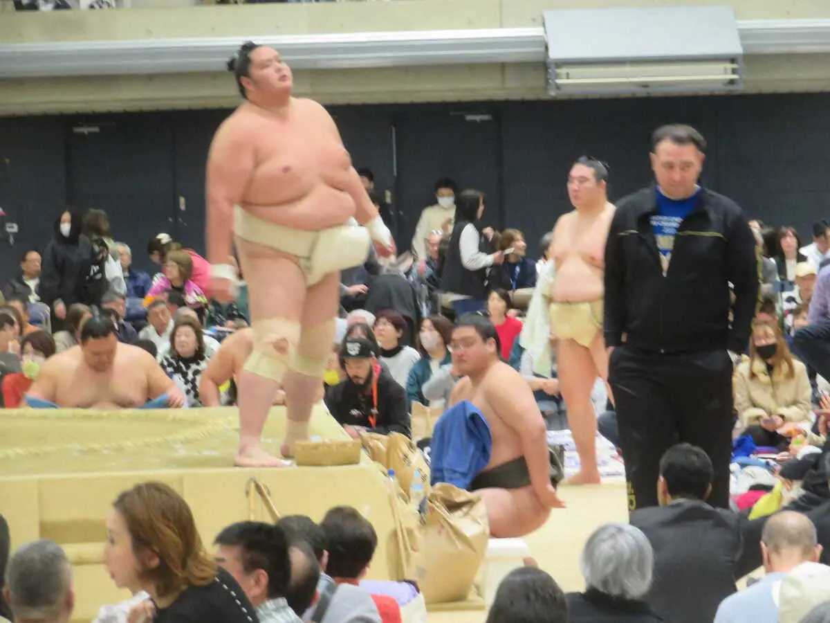 【画像・写真】琴桜　春巡業で初めて10番　「相手ではなく自分の力で勝て」　兄弟子の鳴戸親方から助言