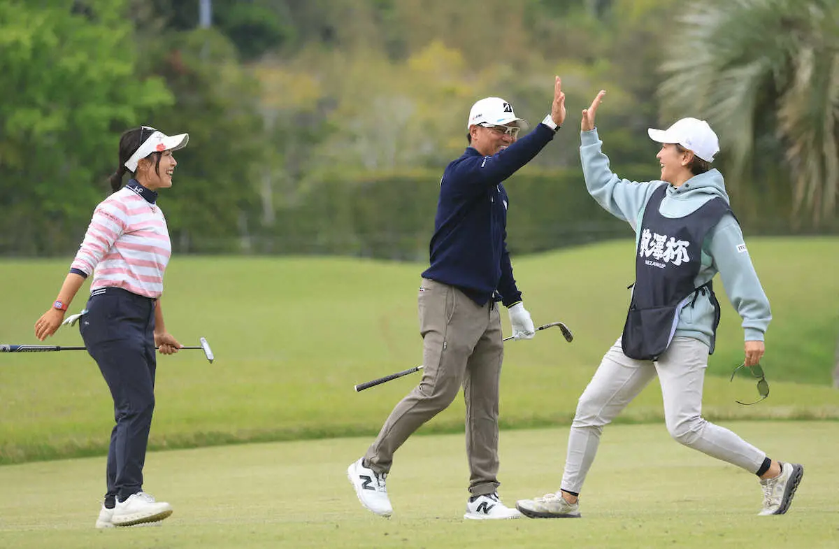 【画像・写真】【男子ゴルフ】宮里優作、史上初の上がり2H連続イーグル！9年ぶりVへ「どうしちゃったんだろう」