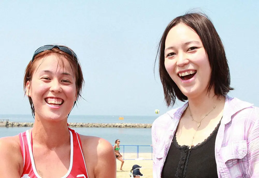 【画像・写真】全員高身長！大山未希さん　姉の加奈さん＆弟の3人でバレー教室へ「2人姉妹だと思ってる人多いもんね」