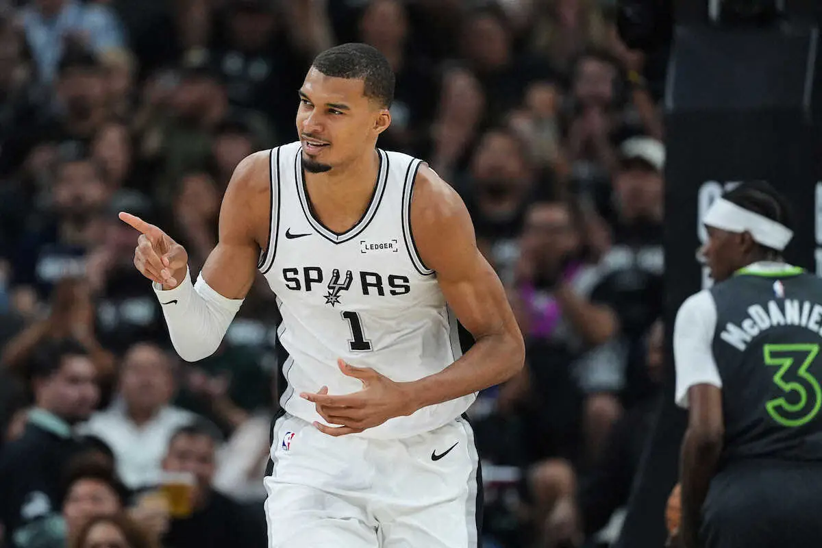 【画像・写真】【NBA】ニックス本拠地で2連勝！スパーズ大勝で今シリーズ通算1勝1敗に　東西PO準決勝・第2戦