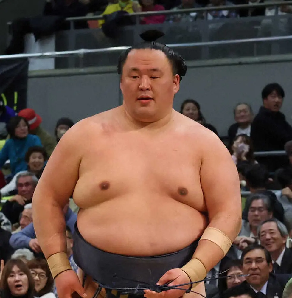 【画像・写真】41歳の玉鷲　口の中から出血も「勝たなかったら意味が無い」　土俵際で白星スルリ…遠い1勝　