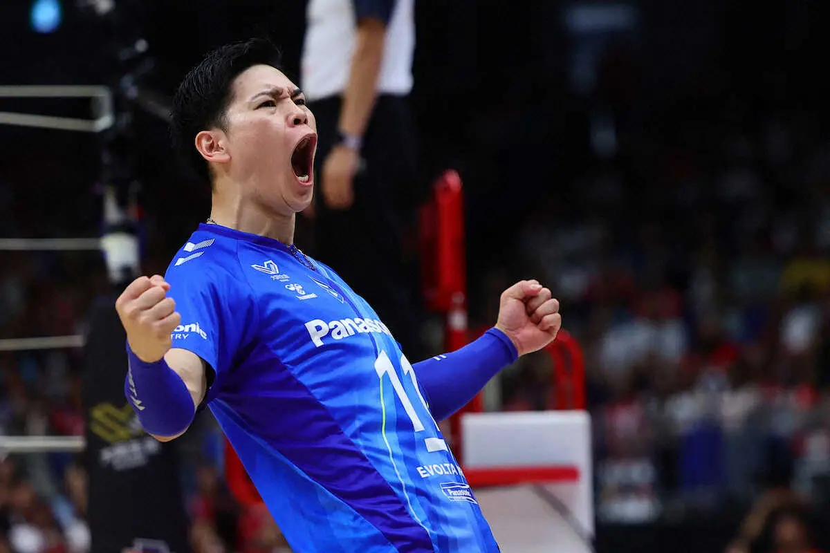 【画像・写真】【バレー】大阪ブルテオン、崖っぷちから2連勝で初V　勝った西田有志も負けた高橋藍も涙