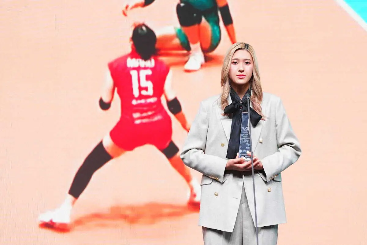 【画像・写真】【SVリーグ】佐藤淑乃が初MVP　来季セリエAで「世界を相手に戦っていける選手に」