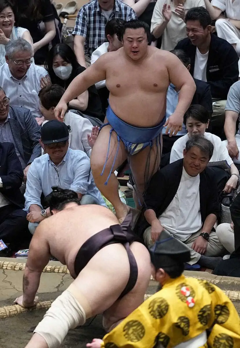 【画像・写真】平幕の34歳　小兵の翔猿が優勝争いトップ走る9勝目　取組後は「ここからです！」ときっぱり